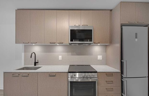 For Lease - 1808 St Clair Avenue Unit# 316, Toronto, Ontario - Photo 1
