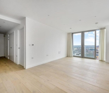 Clarendon Road, Watford - Photo 2