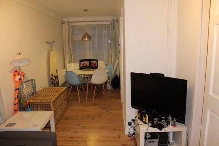 4 bedroom house share to rent - Photo 3