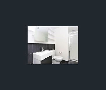 3 level townhouse with amazing alfresco rooftop - Photo 5