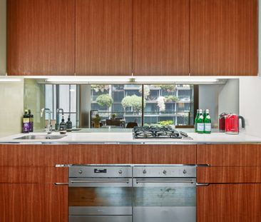 LEVEL 13 | MODERN & FURNISHED TWO BEDROOMS | @ CENTRAL PARK - Photo 4