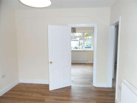 Beechwood Avenue, Ruislip, HA4 - Photo 5