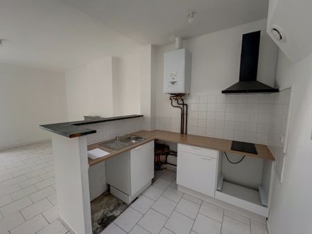 Location Appartement 3 pièces 53m² QUISSAC 30260 - Photo 4