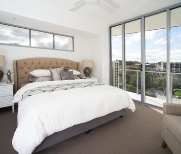 Living with City Views in the Heart of Taringa - Photo 3