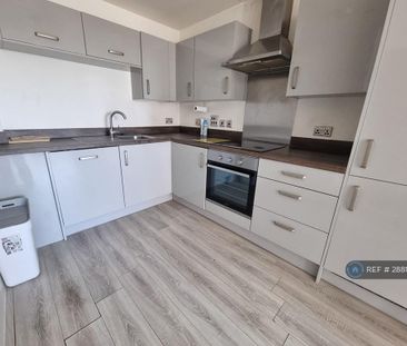 1 bedroom flat to rent - Photo 5
