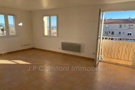 Location Appartement 2 pièces 45m² LA CIOTAT 13600 - Photo 4