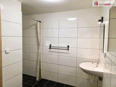 Pronájem bytu 1+1, 44 m - Photo 5