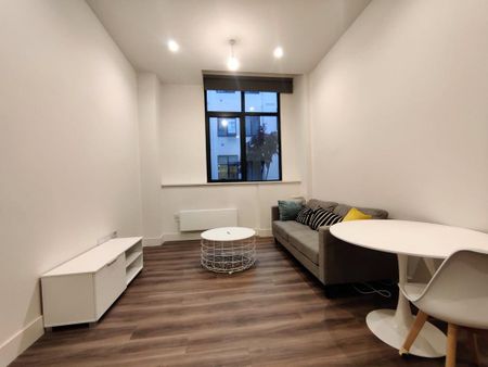 1 bedroom apartment to rent - Photo 2