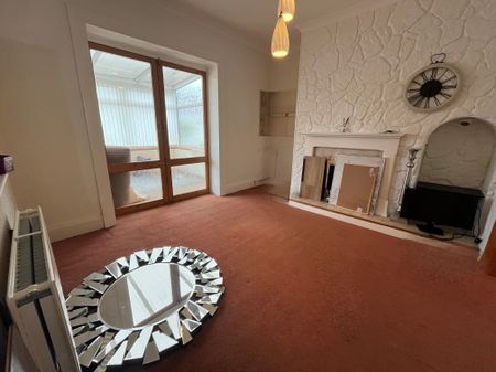 Heath Place, Leeds - Photo 3