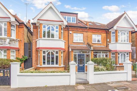 6 bedroom terraced house to rent - Photo 5