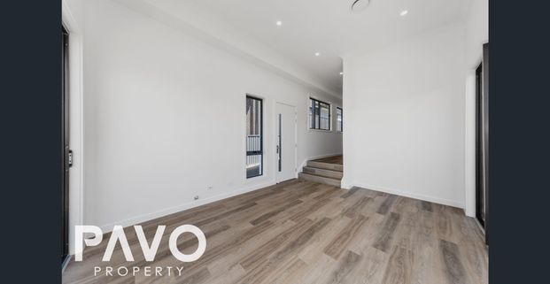 Modern two story home features lower ground - Photo 1