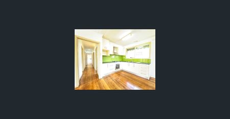 4-Bedroom Family Home - Photo 2