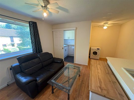 Northcote Road, Ash Vale, Aldershot, Surrey, GU12 - Photo 1