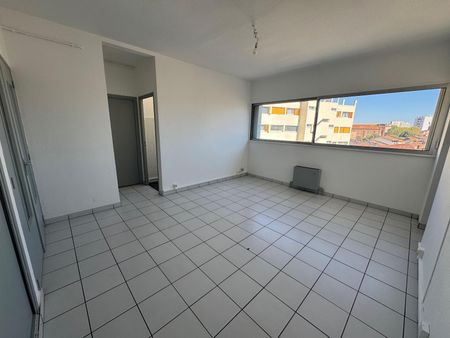 Location Appartement 3 pièces 50m² TOULOUSE 31300 - Photo 3