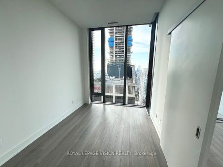 For Lease - 8 Cumberland Street Unit# 5003, Toronto, Ontario - Photo 3