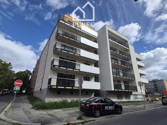 Pronájem bytu 1+kk 32 m2 - Fotografie 1