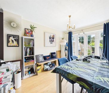 3 bedroom terraced house to rent - Photo 3