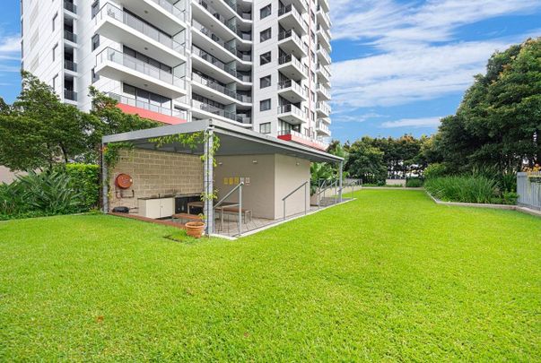 North Facing 2 bedroom Apartment - Photo 1