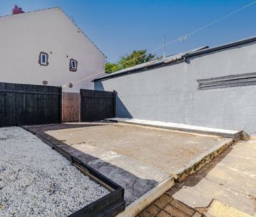 Room in a Shared House, King Richard St, CV2 - Photo 5