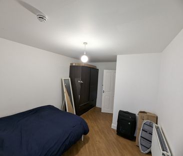 1 Bed Flat, Keele House, RM8 - Photo 6