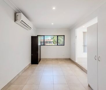 26 Primrose Circuit, Claremont Meadows, NSW 2747 - Photo 3