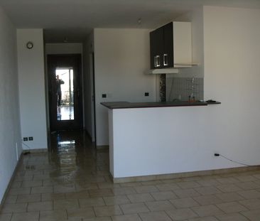 T2 Saint-Mitre-les-Remparts (13920) - Photo 1