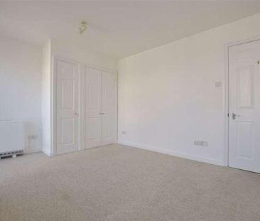 Sheldons Court, Winchcombe Street, Cheltenham, Gloucestershire, GL52 - Photo 2