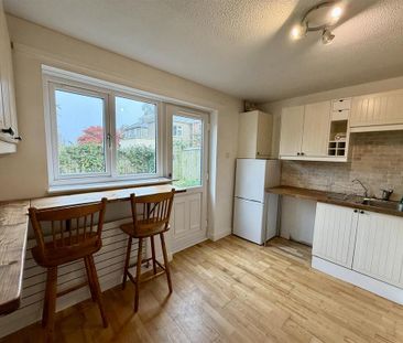 2 bedroom semi-detached house to rent - Photo 6