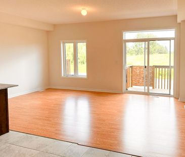 For Lease - 2611 Secreto Drive, Oshawa, Ontario - Photo 1