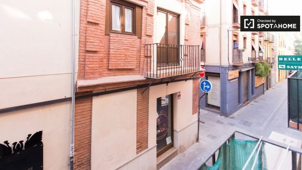 granada, Andalusia 18002 - Photo 1