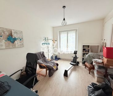Location Appartement 4 pièces 87m² - Photo 4