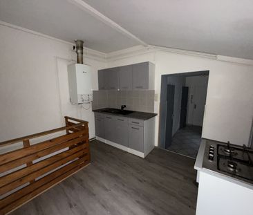 Location Appartement 2 pièces 48m² MOYEUVRE GRANDE 57250 - Photo 3