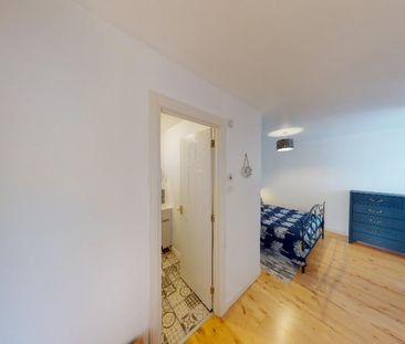 2 bedroom flat to rent - Photo 5