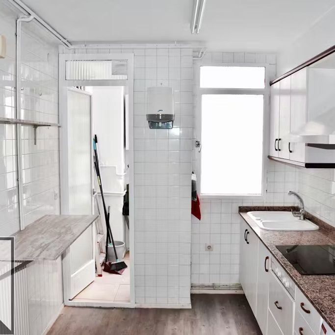 Calle Doctor Moliner, Valencia, Valencian Community 46010 - Photo 1