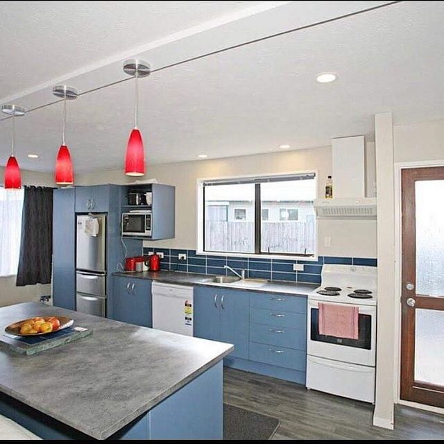 Large family home with big backyard for Rent - Photo 1