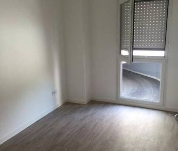 Appartement 3 pièces - - Photo 2
