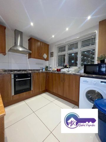 1 Bedroom Room in Flat Share To Rent - Photo 4