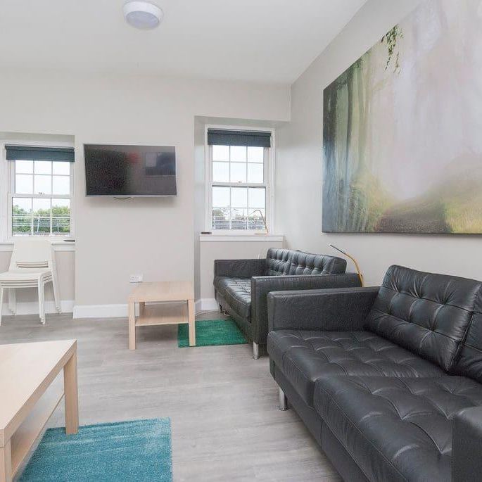 10 bedroom flat share to rent - Photo 1