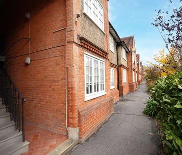 Dekker Road, Dulwich Village, London, SE21 - Photo 2