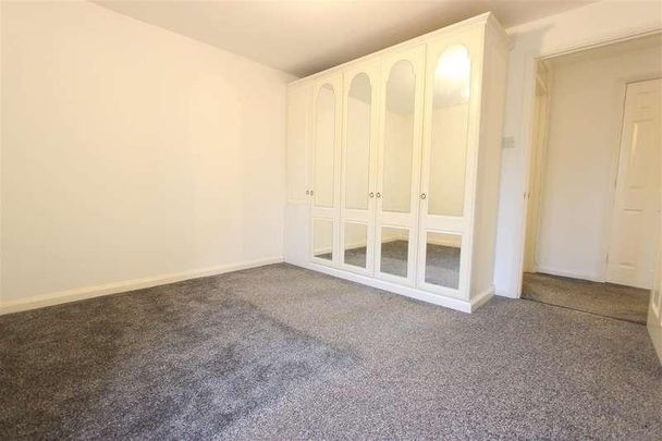 Beveridge Court, Pennington Drive, London, N21 - Photo 1