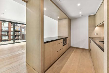 A well-presented two bedroom apartment in the spectacular Legacy Building, Embassy Gardens. - Photo 3