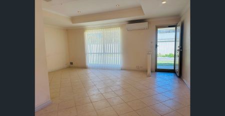 Low maintenance & Convenient - Photo 2