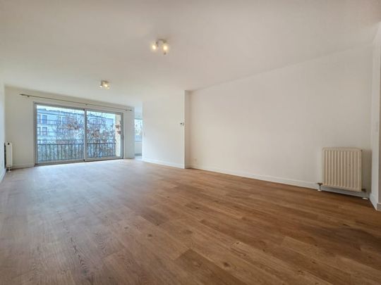 Appartement te huur - Photo 1