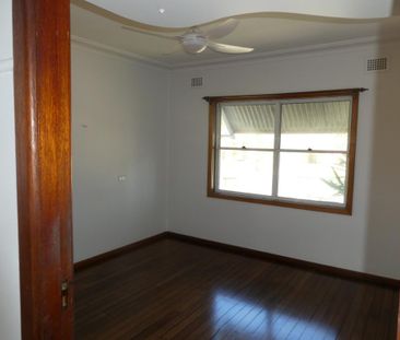 35 Hadley Street - Photo 4