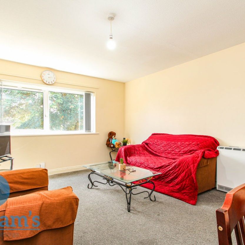 2 bed Apartment for Rent - Photo 1