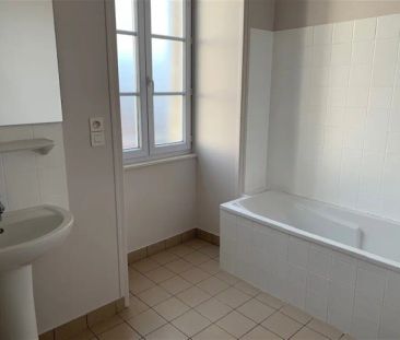 Location appartement 4 pièces - 83m² à Mouchamps (85640) - Photo 2