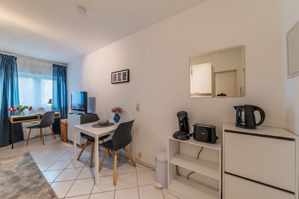 City-Residence: Modern möbliertes Apartment in Bockenheim - Photo 1