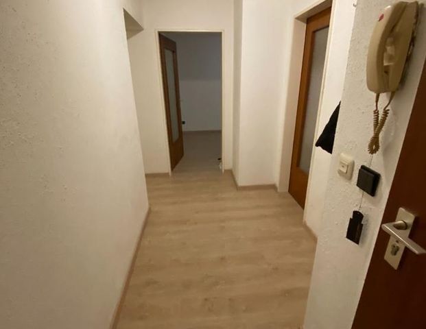 2-Zimmer-Wohnung mit Gartennutzung in Duisburg-Röttgersbach - Foto 1