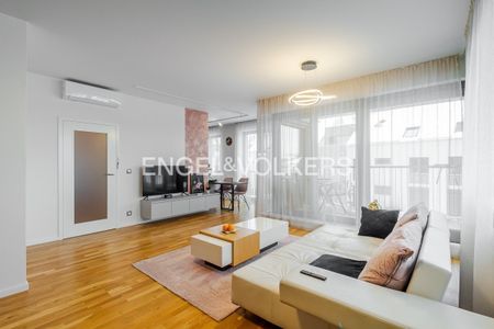 Apartment for rent, 2+kk - 1 bedroom, 63m - Photo 2