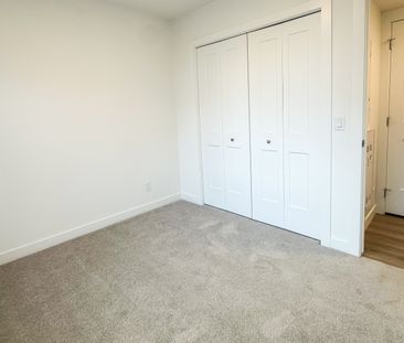 4 Bed Townhouse With Double Garage For Rent In Sage Hill | Pets Neg... - Photo 6